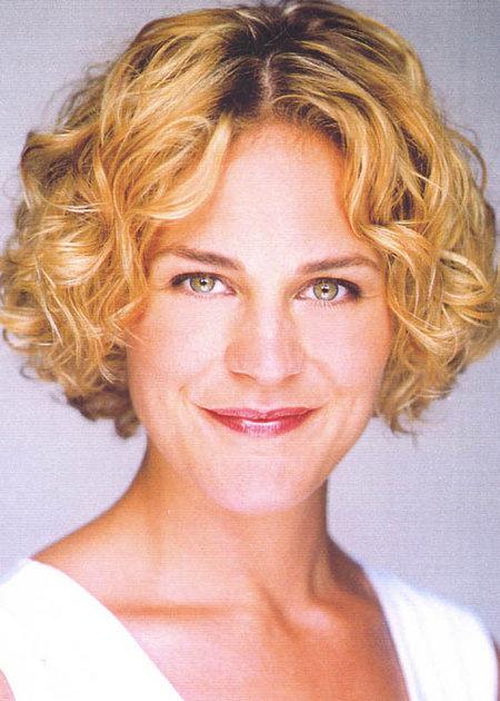 Alicia Johnston image