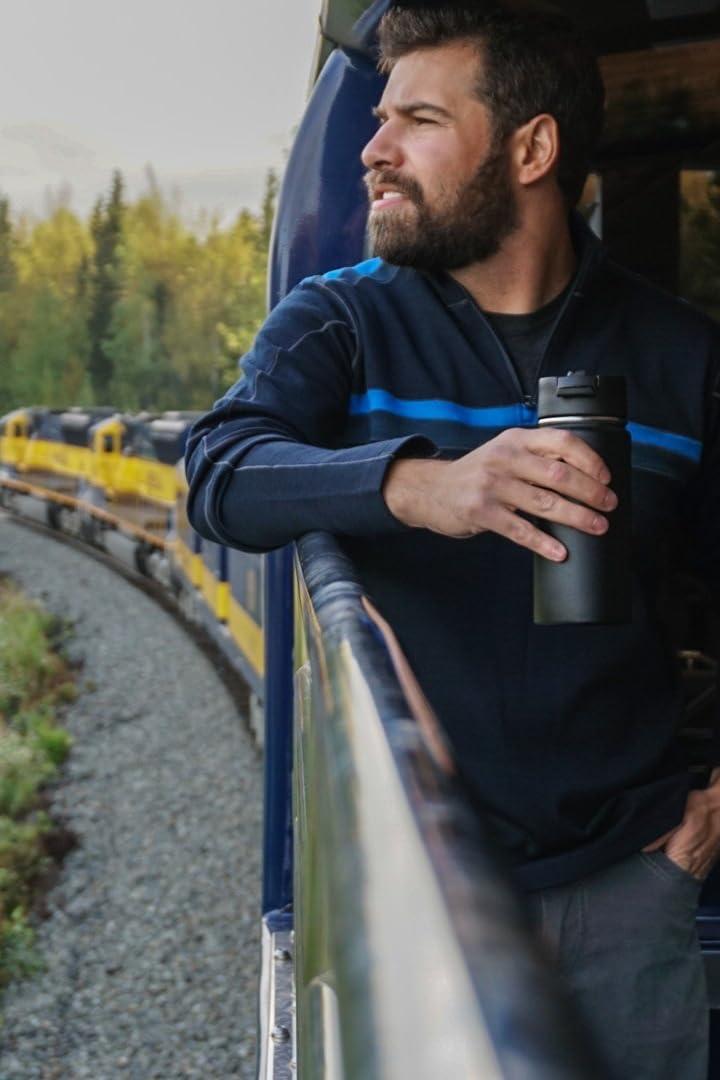 Ari Novak image
