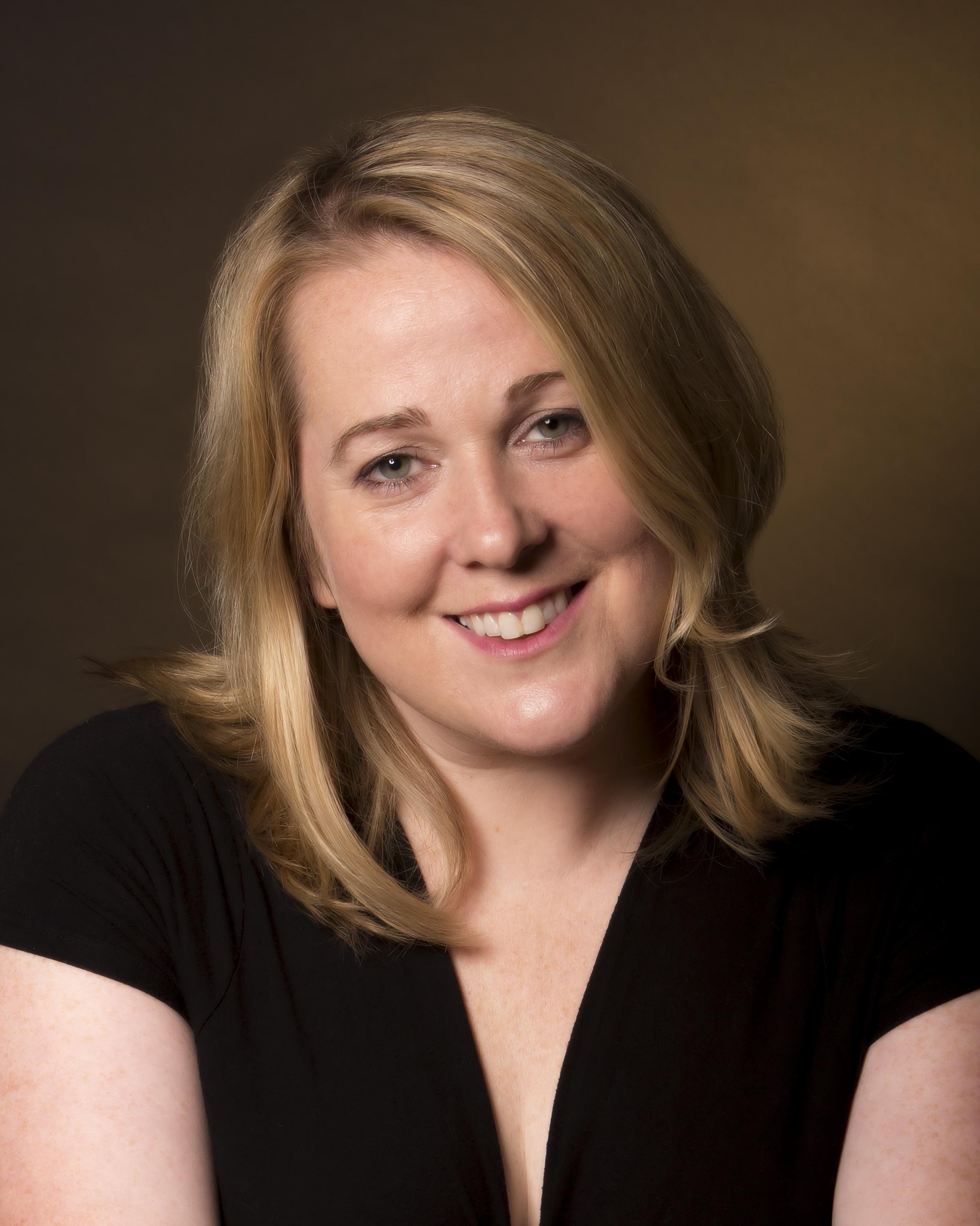 Clare Barrett image