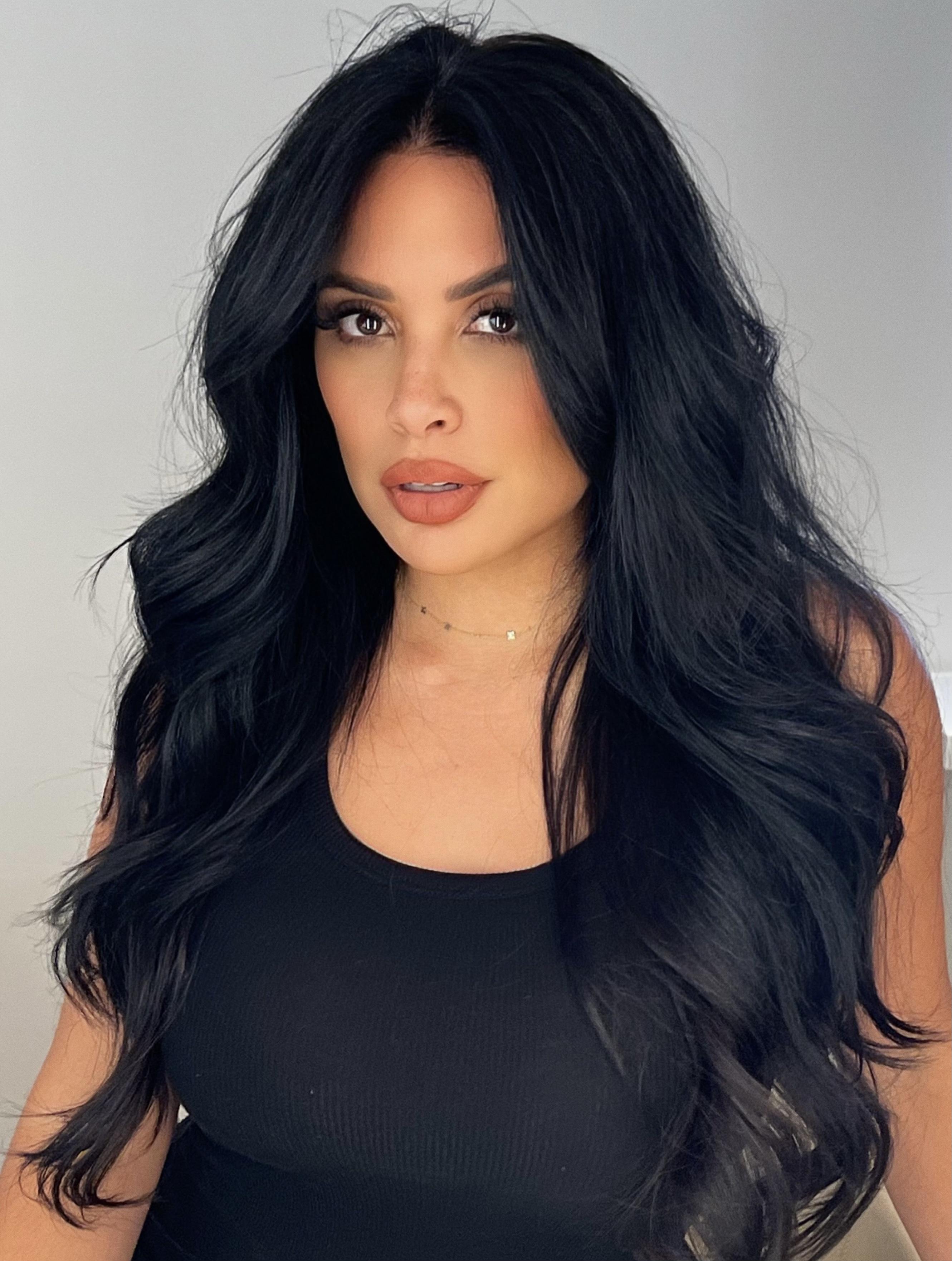 Mirtha Michelle image