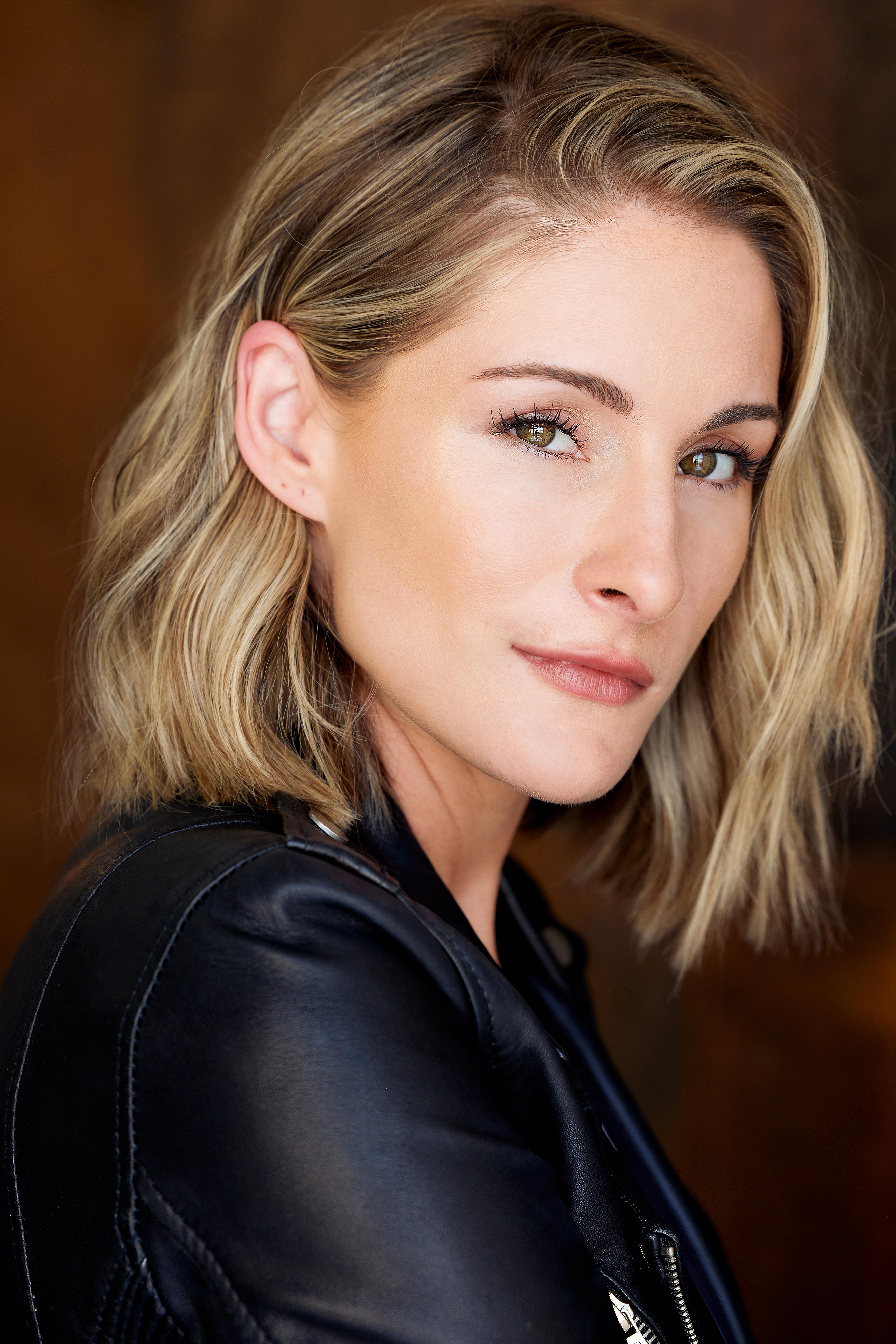 Kelly Walker image
