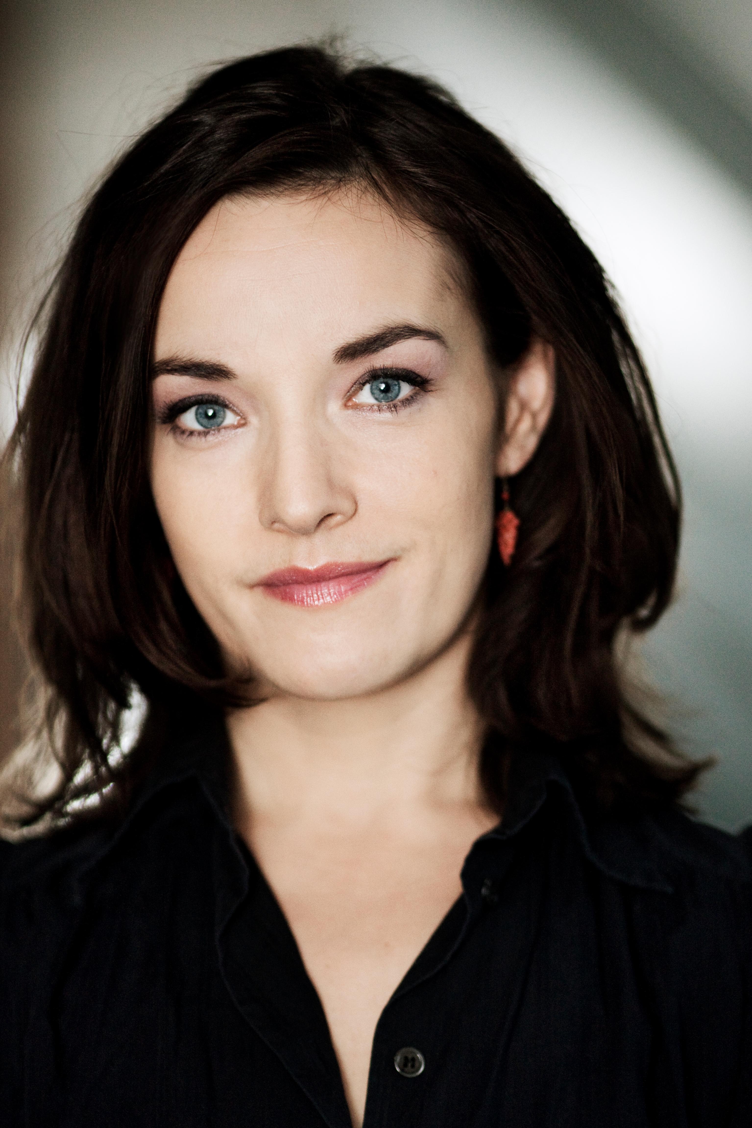 Maria Rossing image