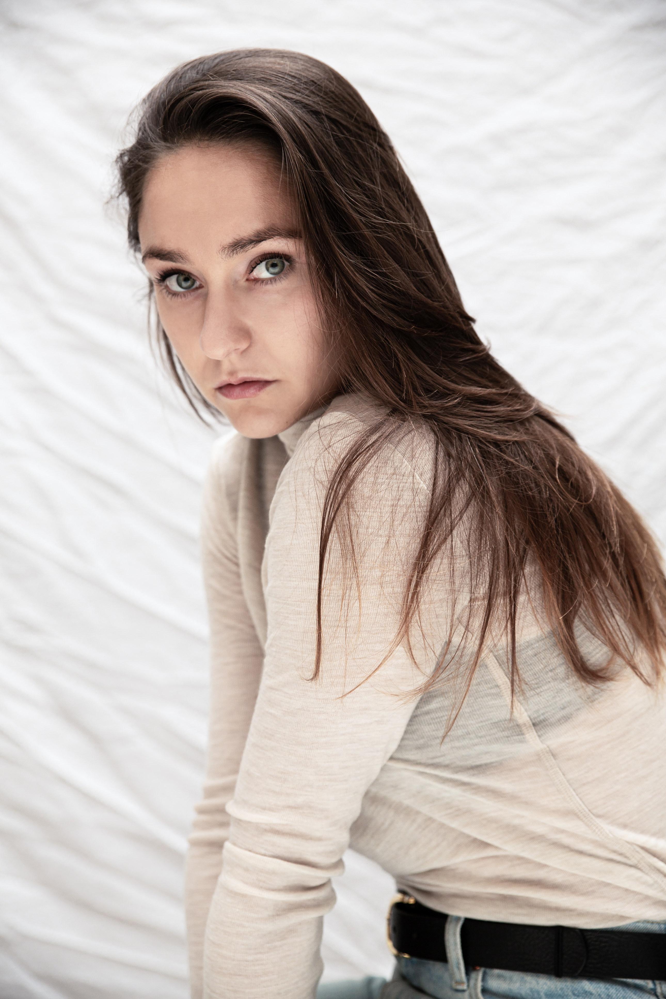 Melody Klaver image