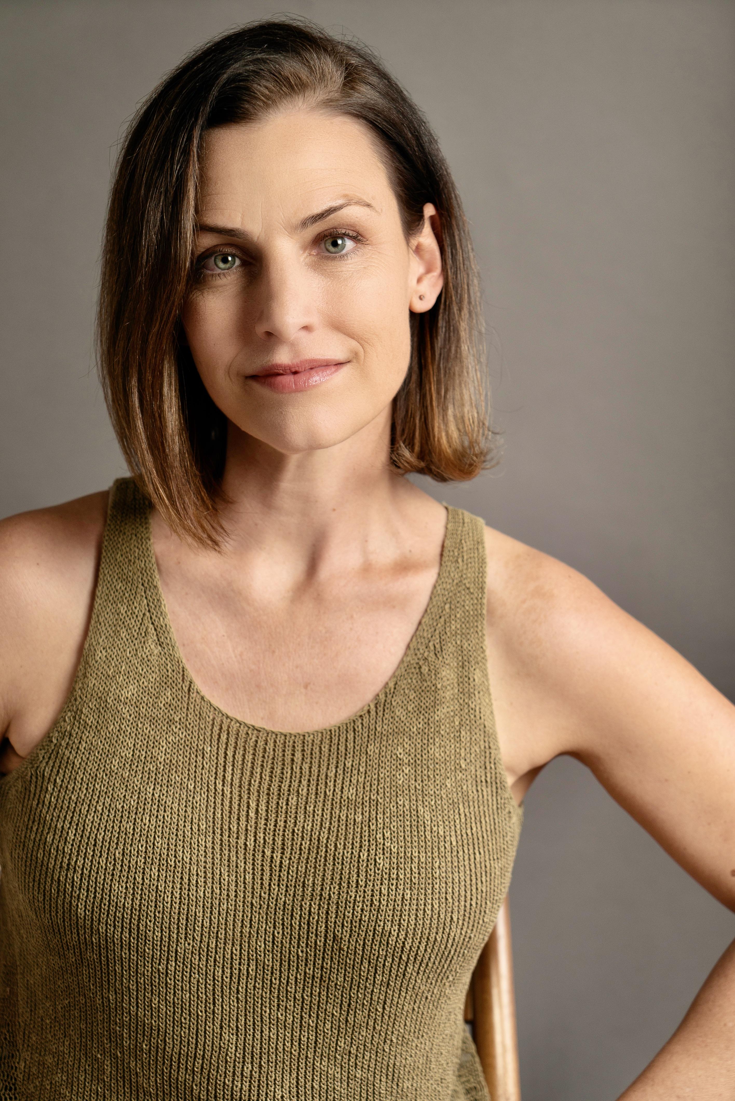 Sarah Lieving image