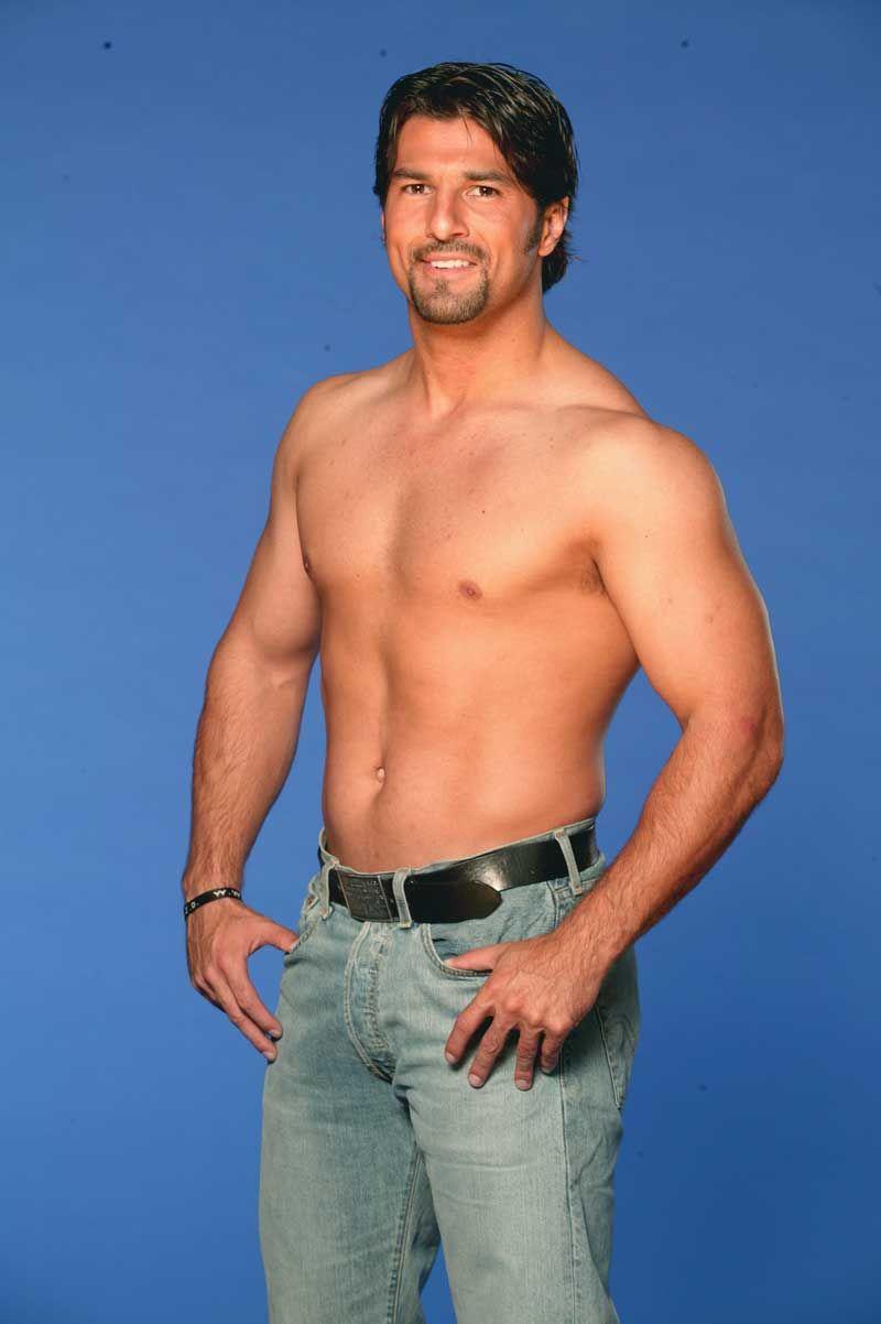 Arturo Carmona image