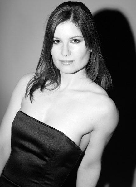 Larissa Kasian image