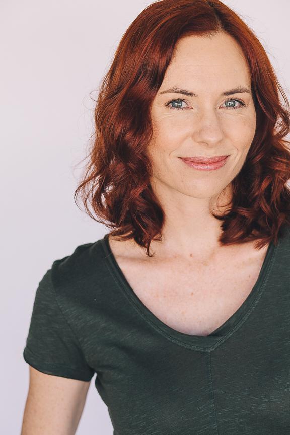 Anel Alexander image