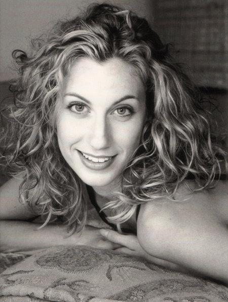 Kirsten Barrie image