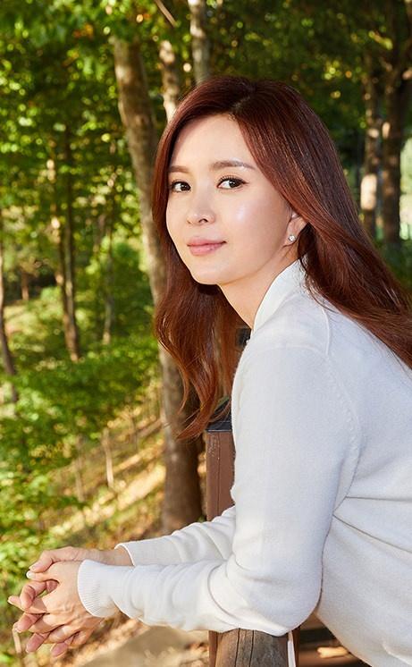 Shin Eun-jung image
