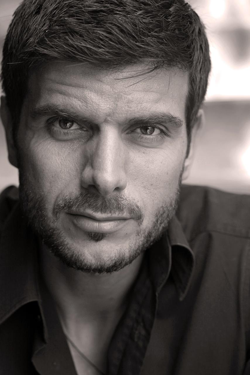 Manos Gavras image