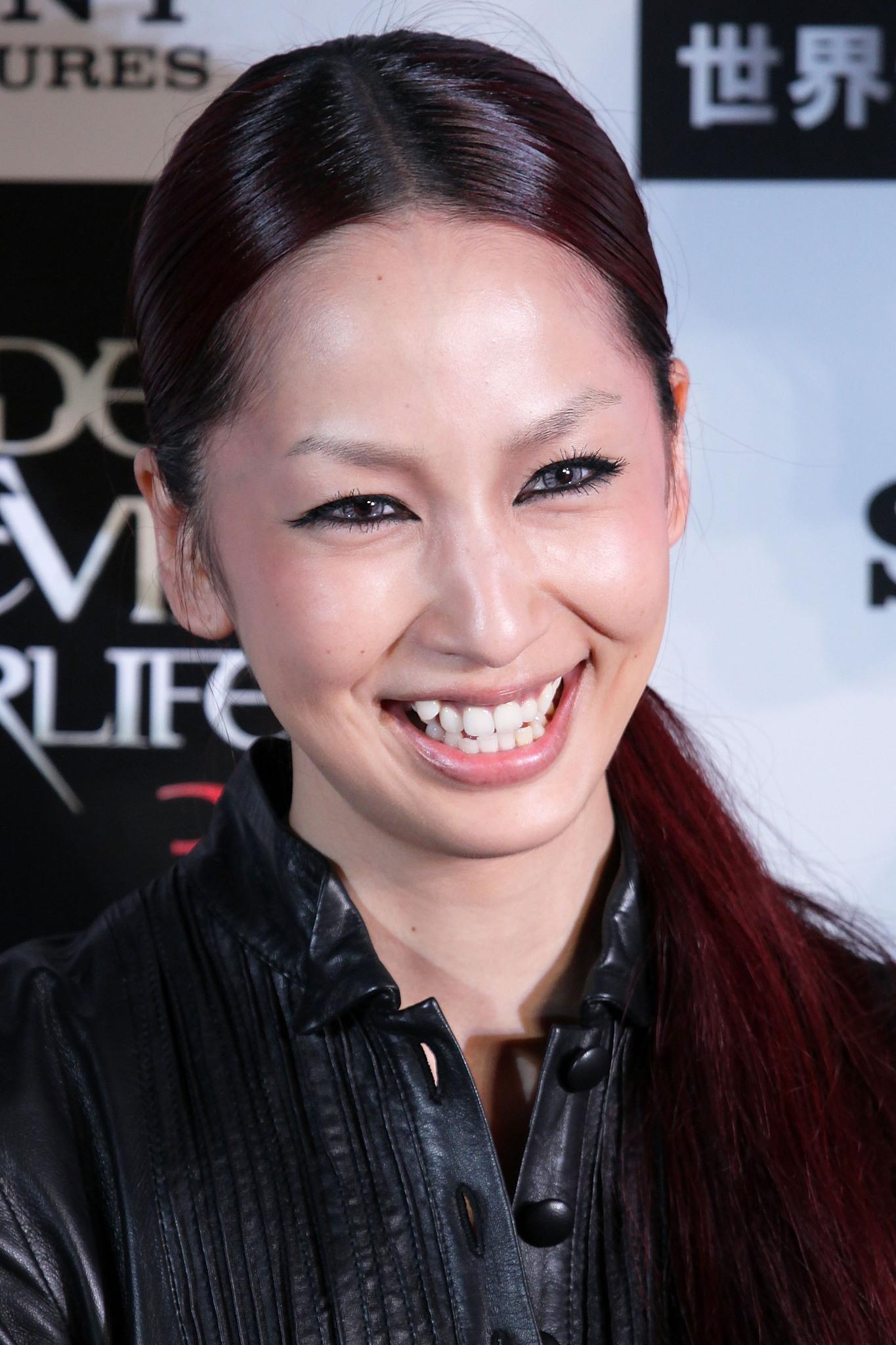 Mika Nakashima image