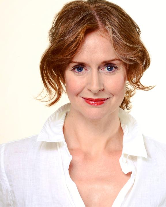 Amanda Barron image