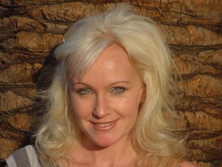 Naidra Dawn Thomson image