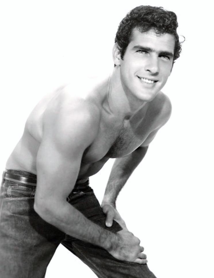 Andrés García image