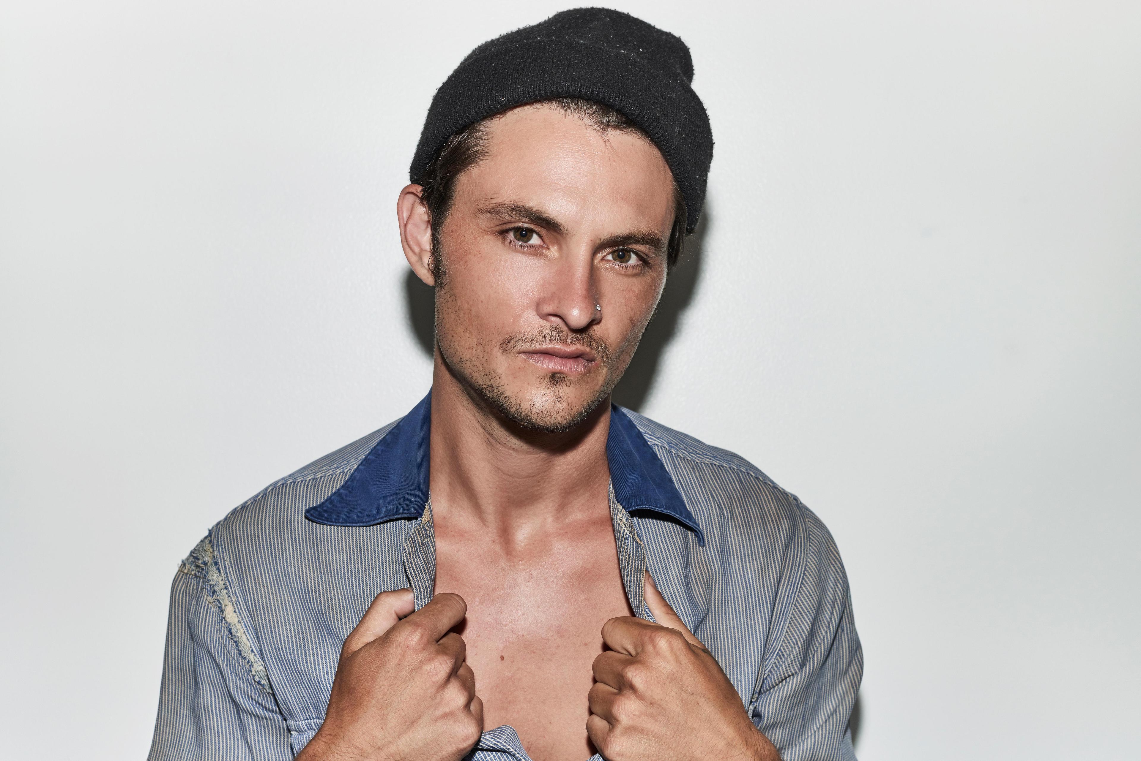 Shiloh Fernandez image