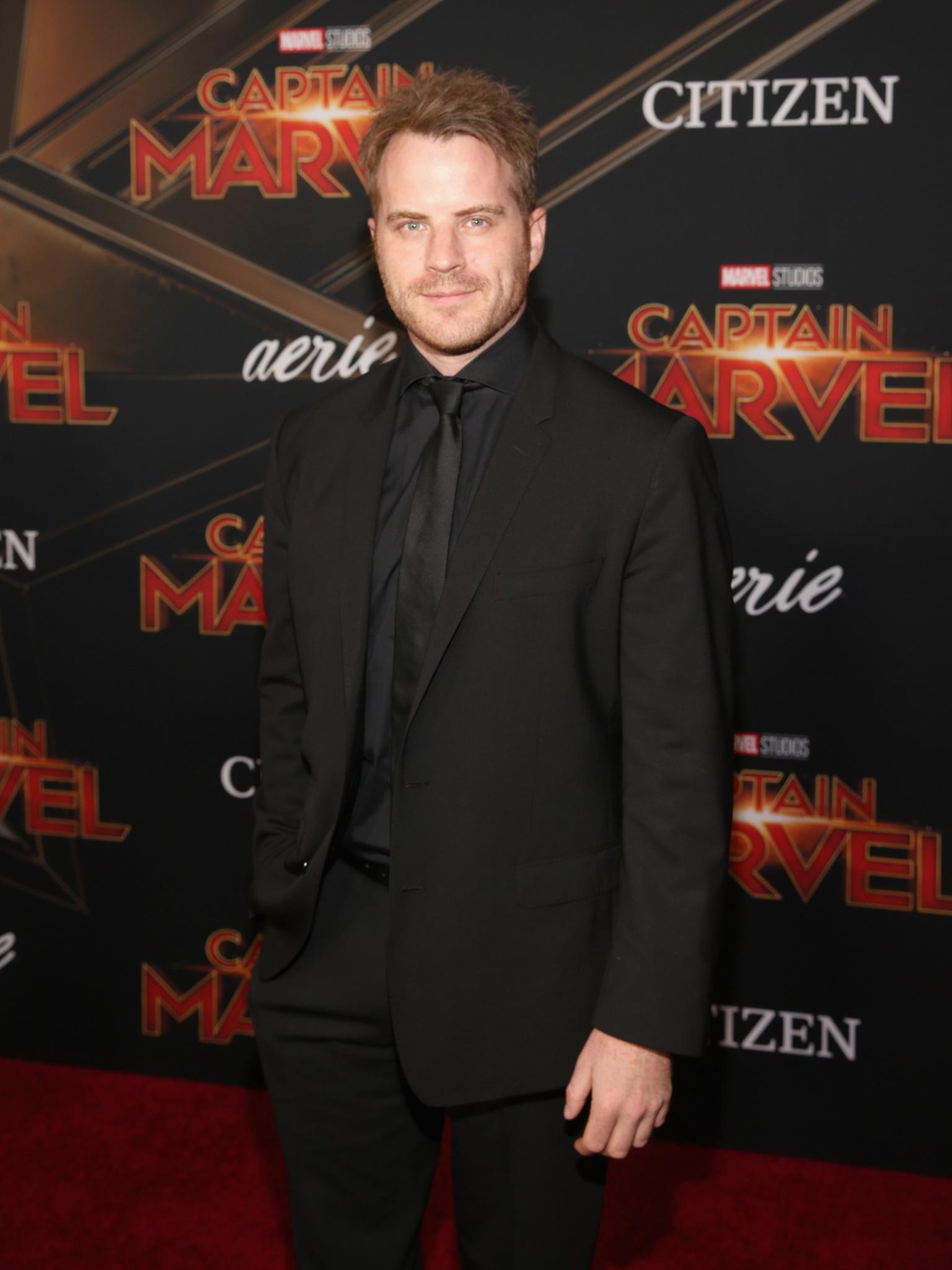 Robert Kazinsky image