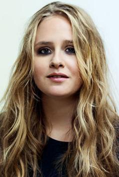 Lucie Hollmann image