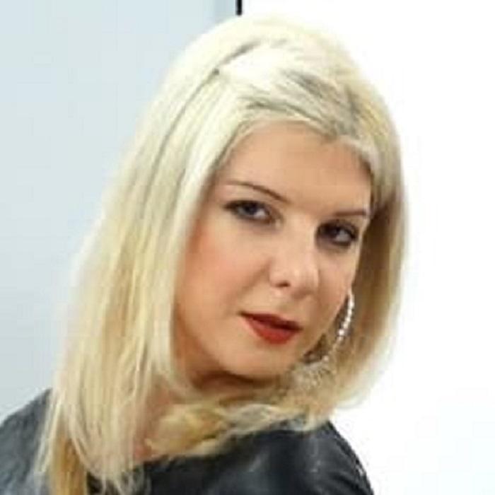 Dimitra Paxinou image