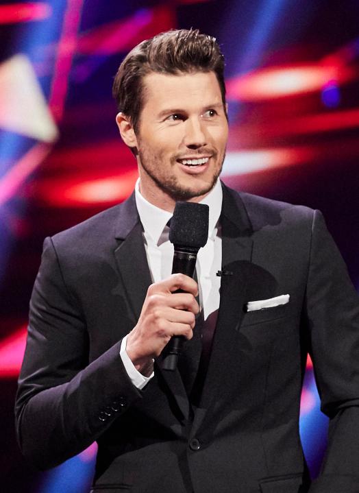 Jason Dundas image