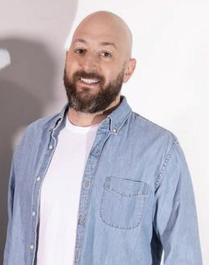 Adam Malamut image