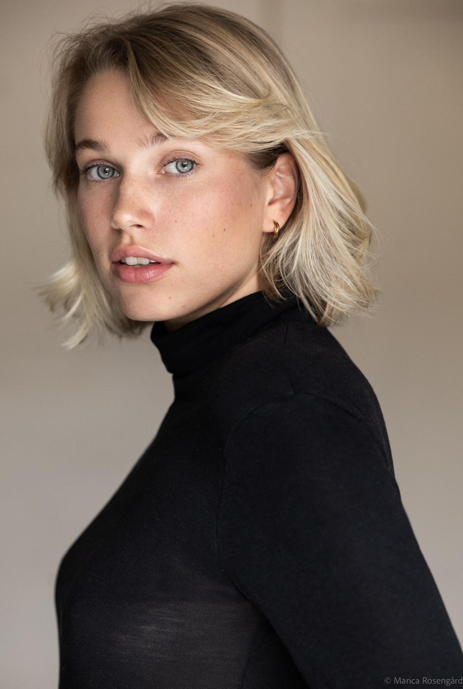 Thea Sofie Loch Næss image