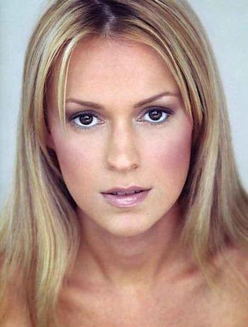 Nathalie Walker image