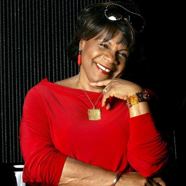 Tina Fabrique image