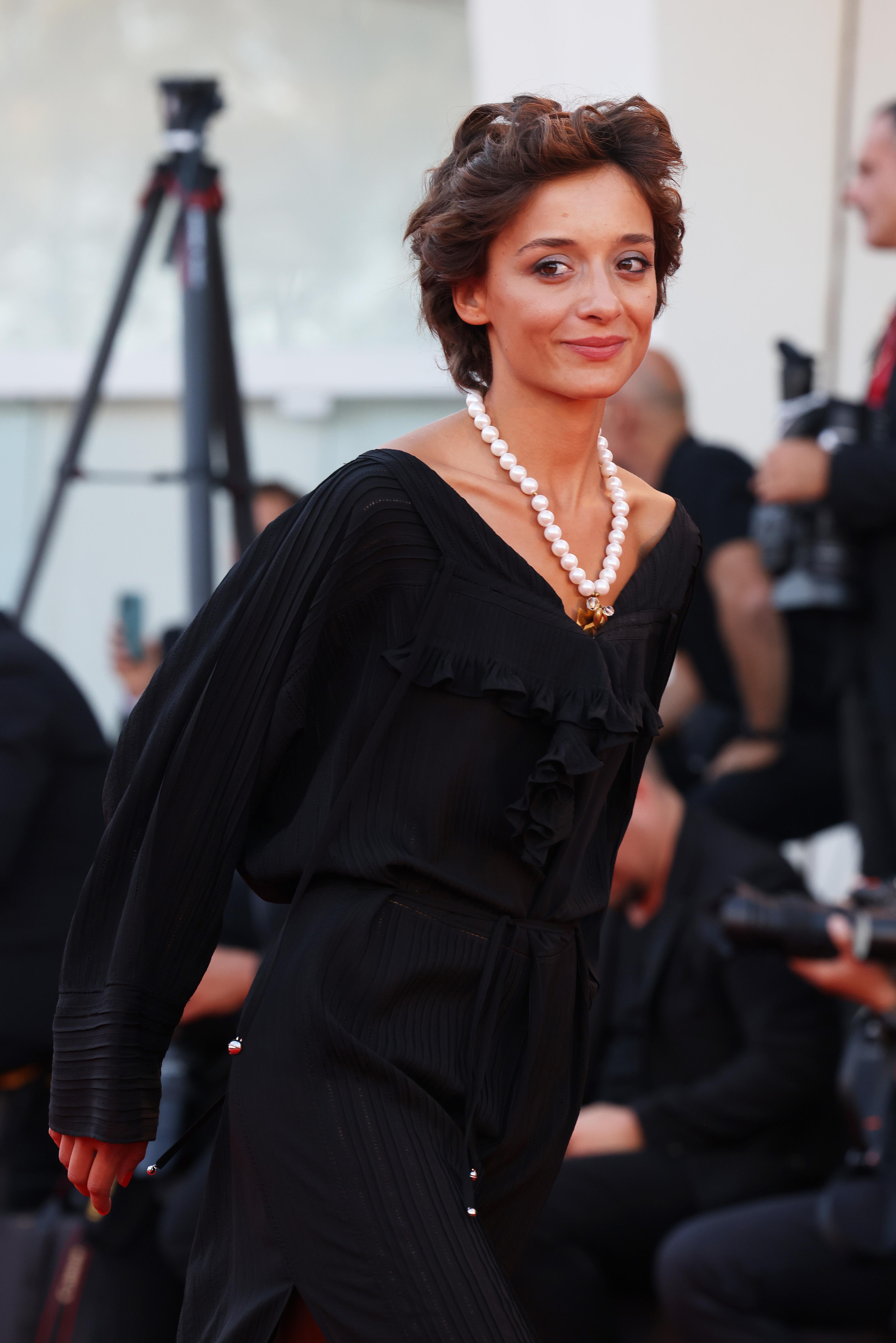 Angela Bundalovic image