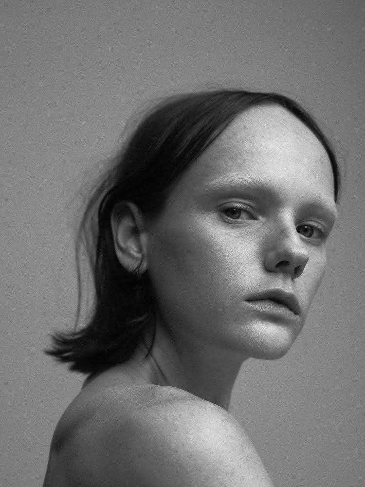 Emily Milledge image