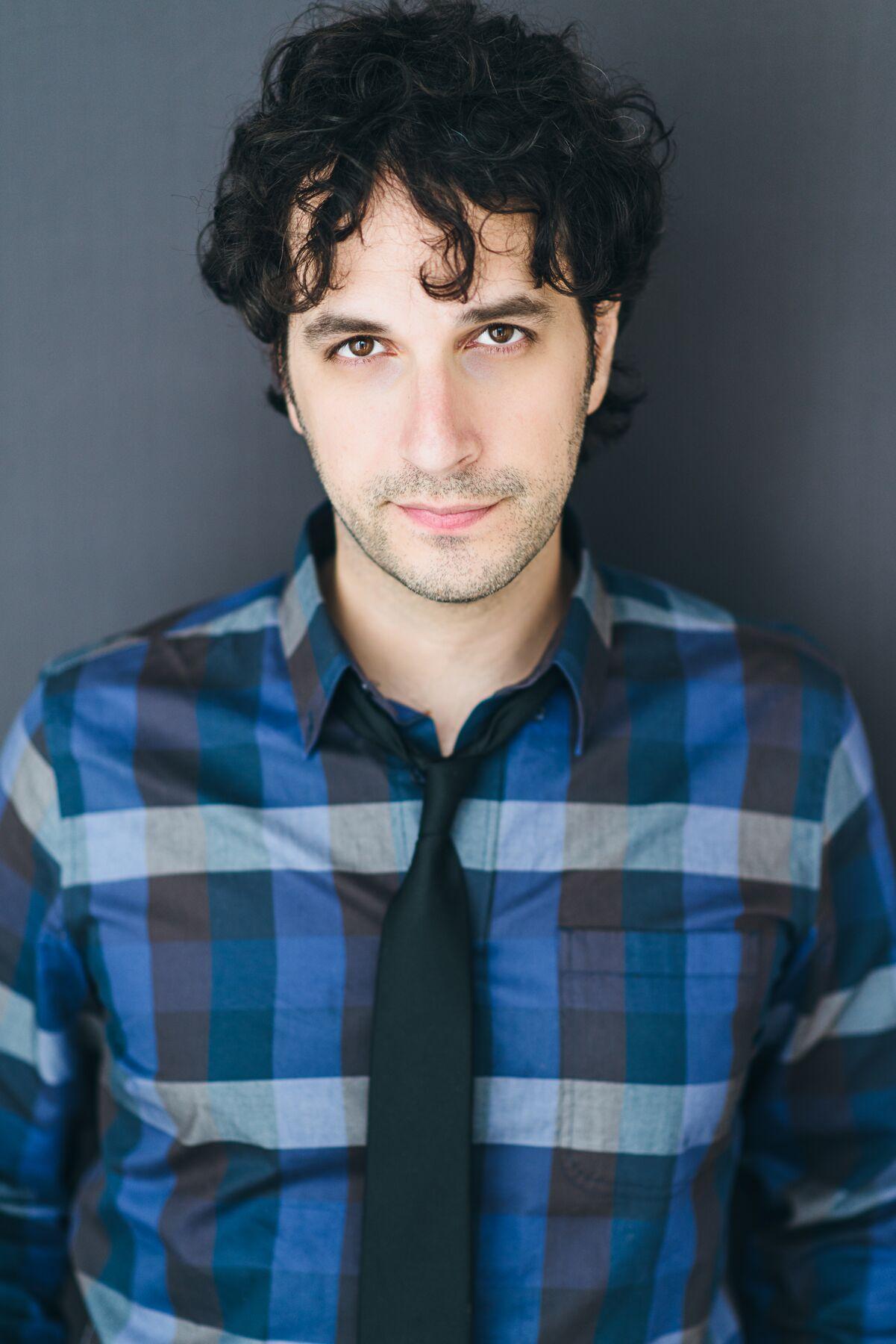 Jonathan Gould image