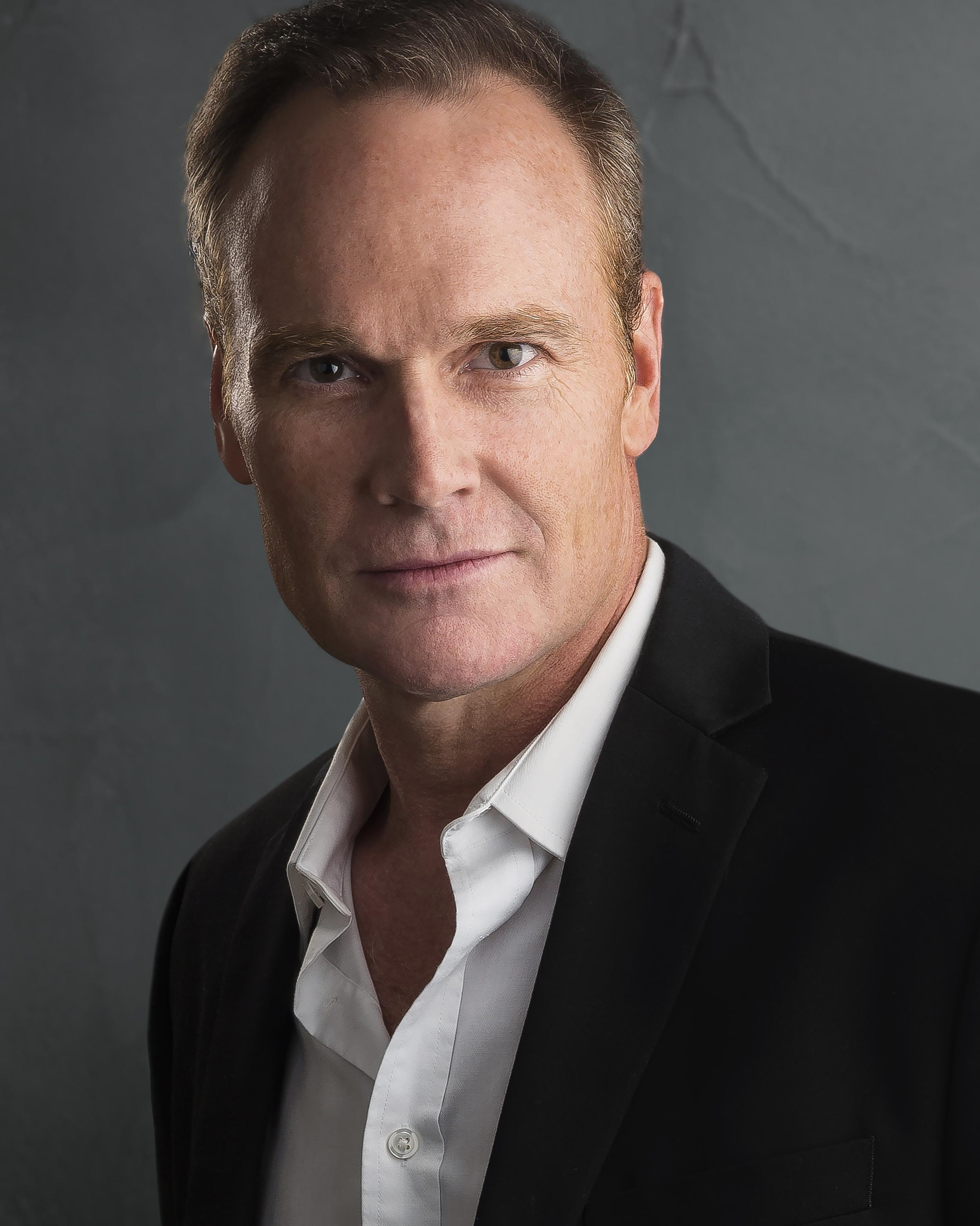 Damon Carney image