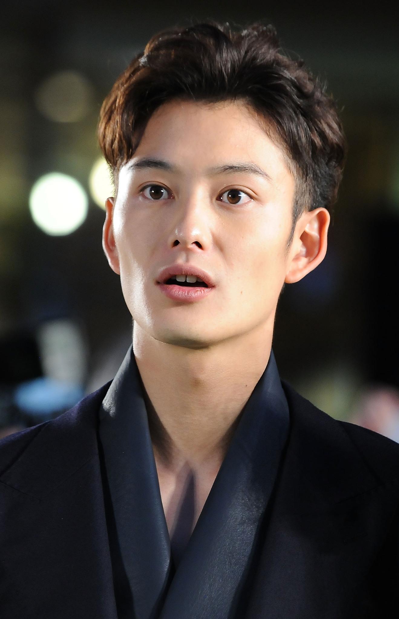 Masaki Okada image