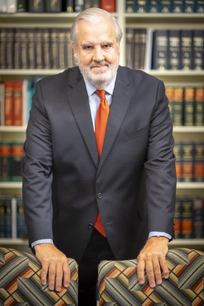 Bill Luckett image