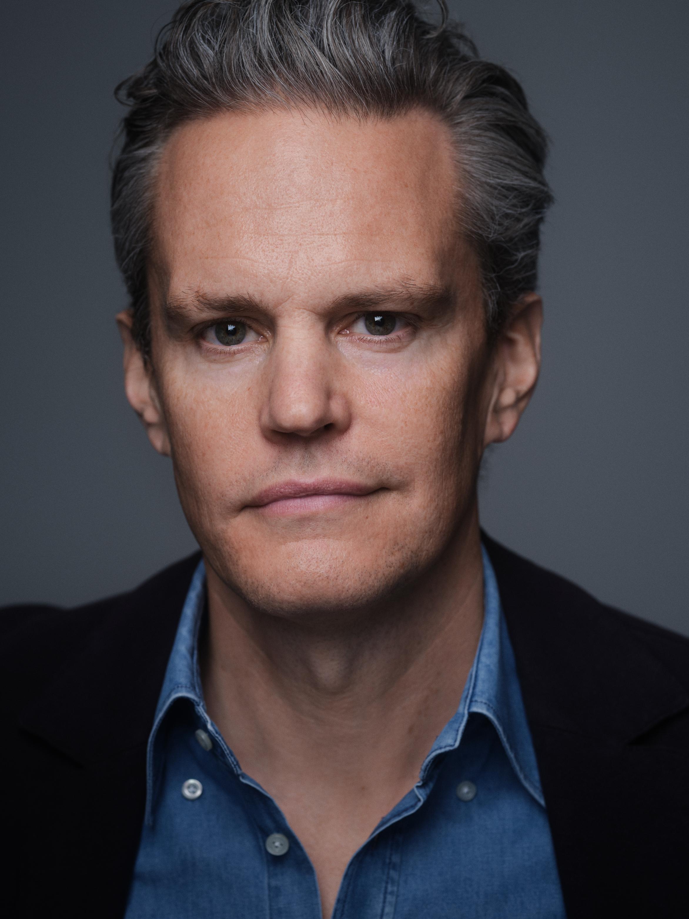 Ulric von der Esch image