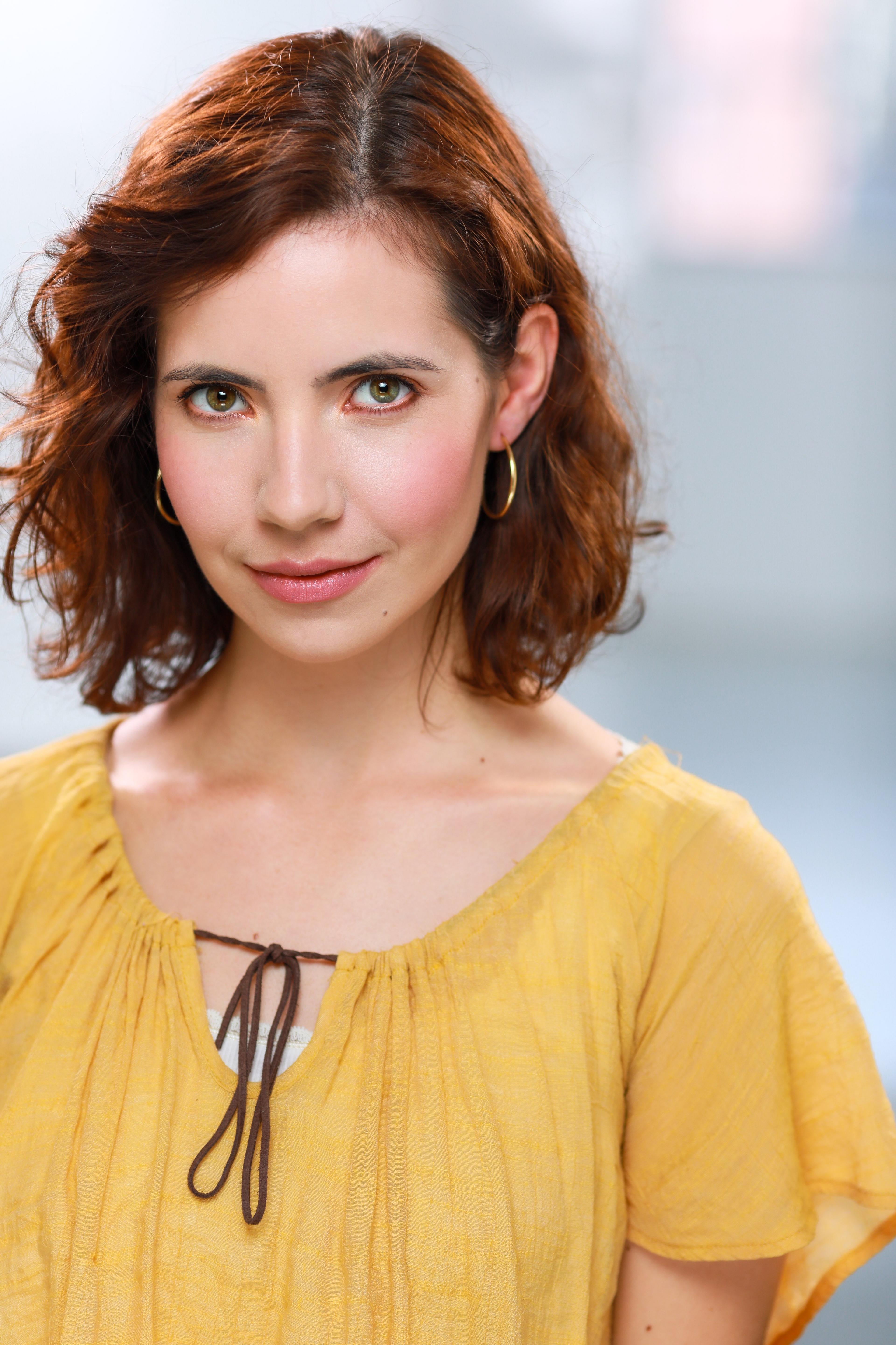 Nicole Smolen image