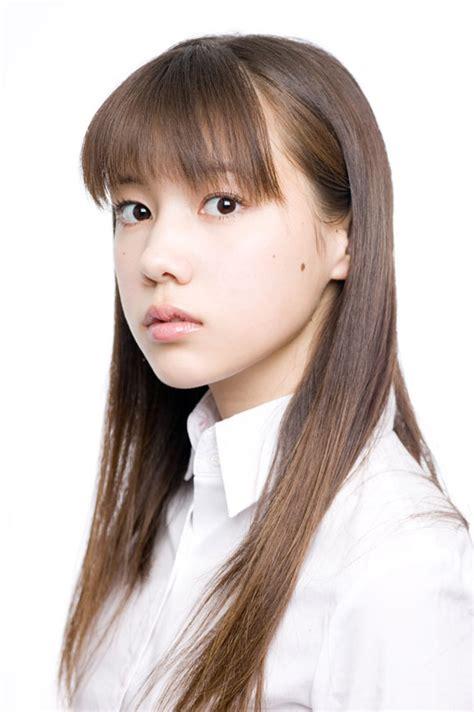 Riisa Naka image