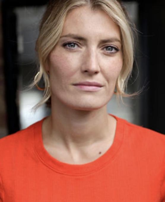 Sally Oliver image
