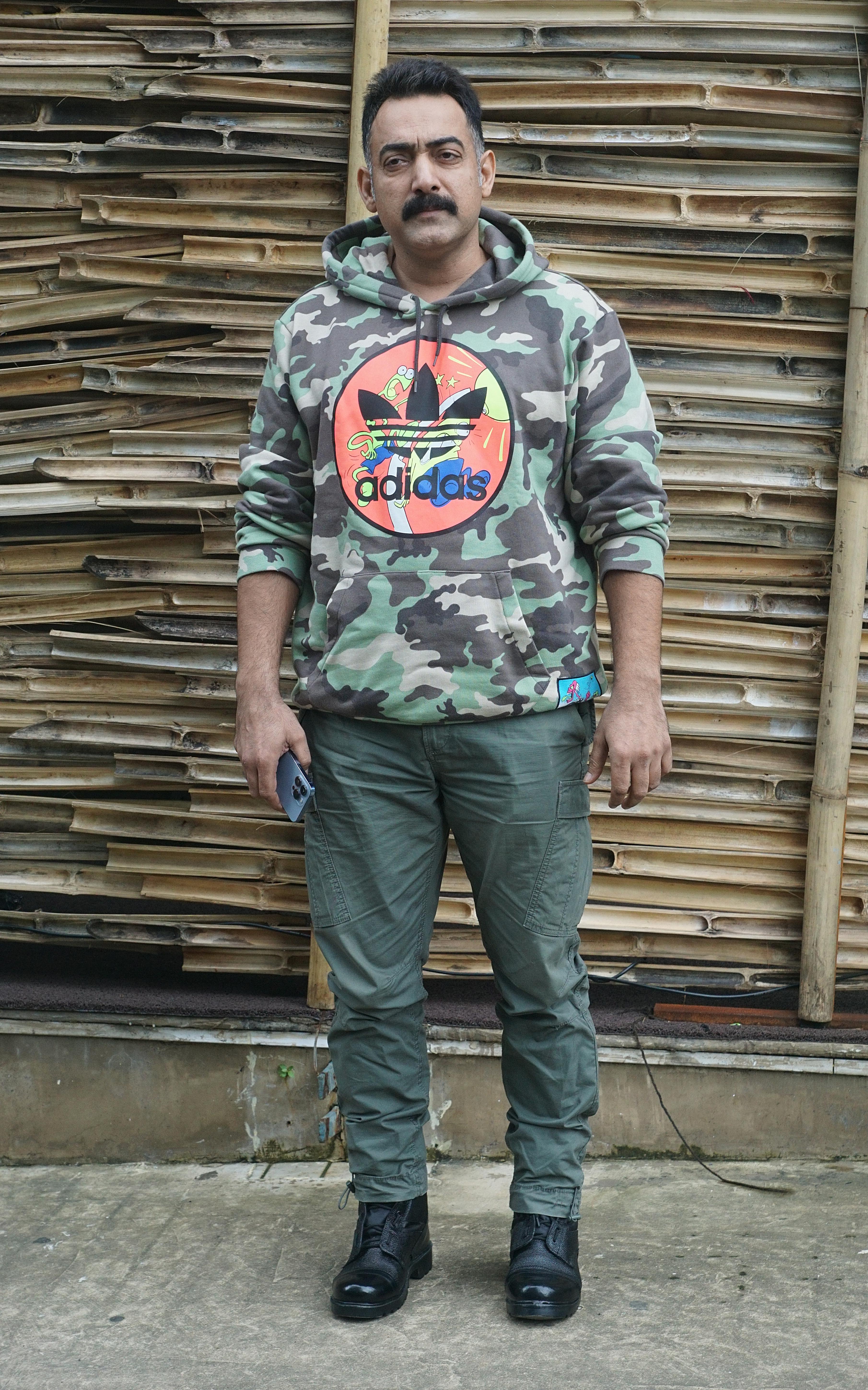 Manav Vij image