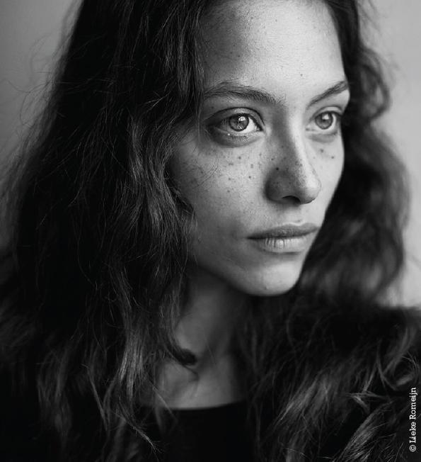Liliana de Vries image