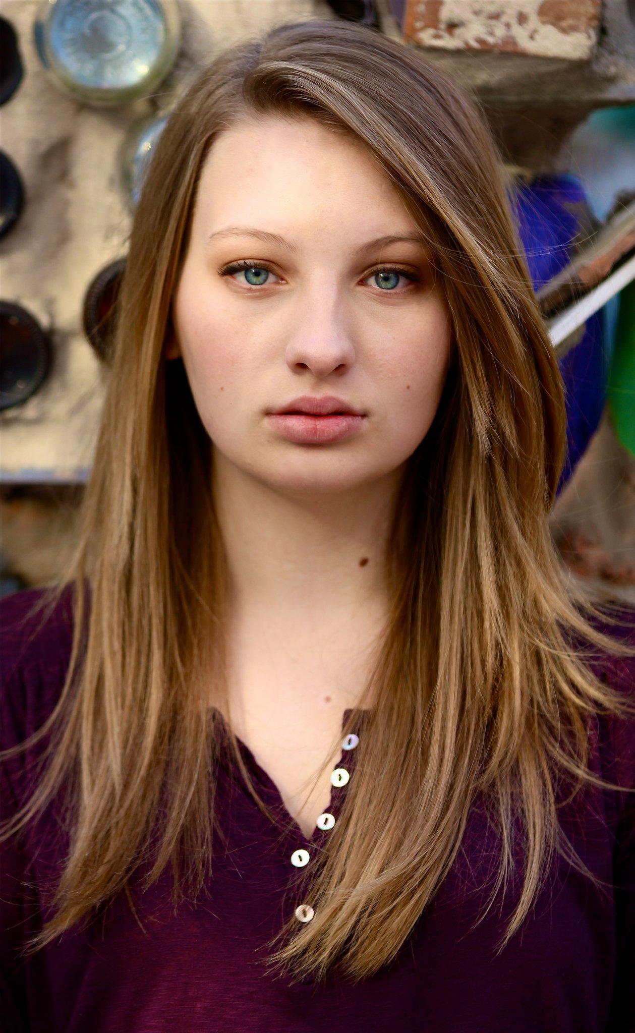 Lauren Lee image