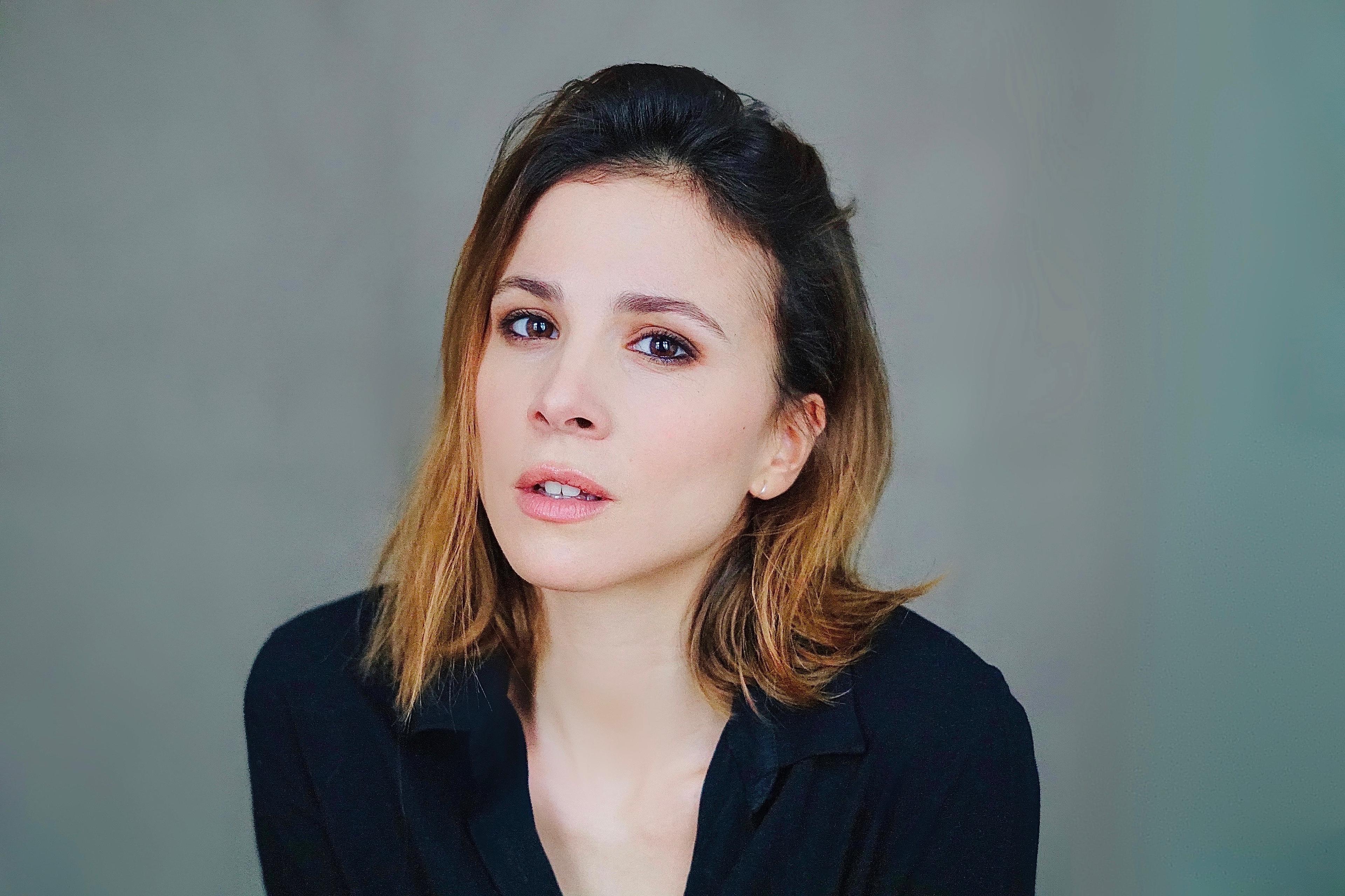 Aylin Tezel image