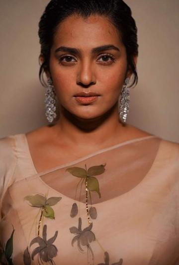 Parvathy Thiruvothu image