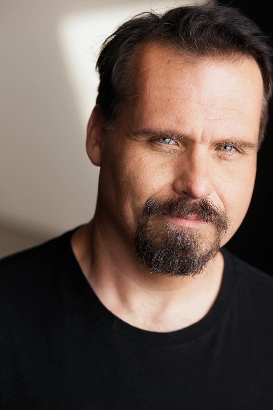 Bill Houskeeper image