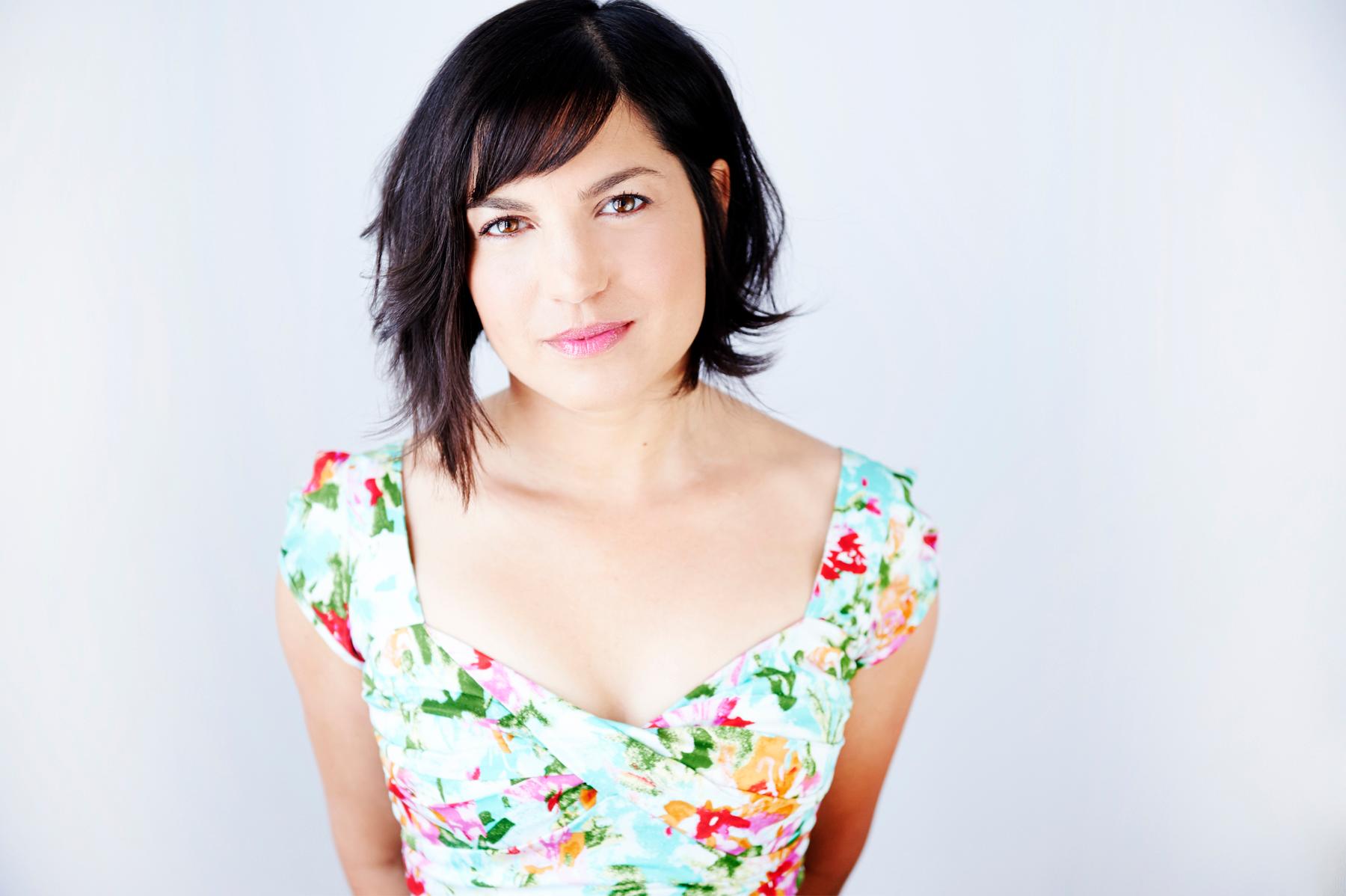 Lisa Norton image