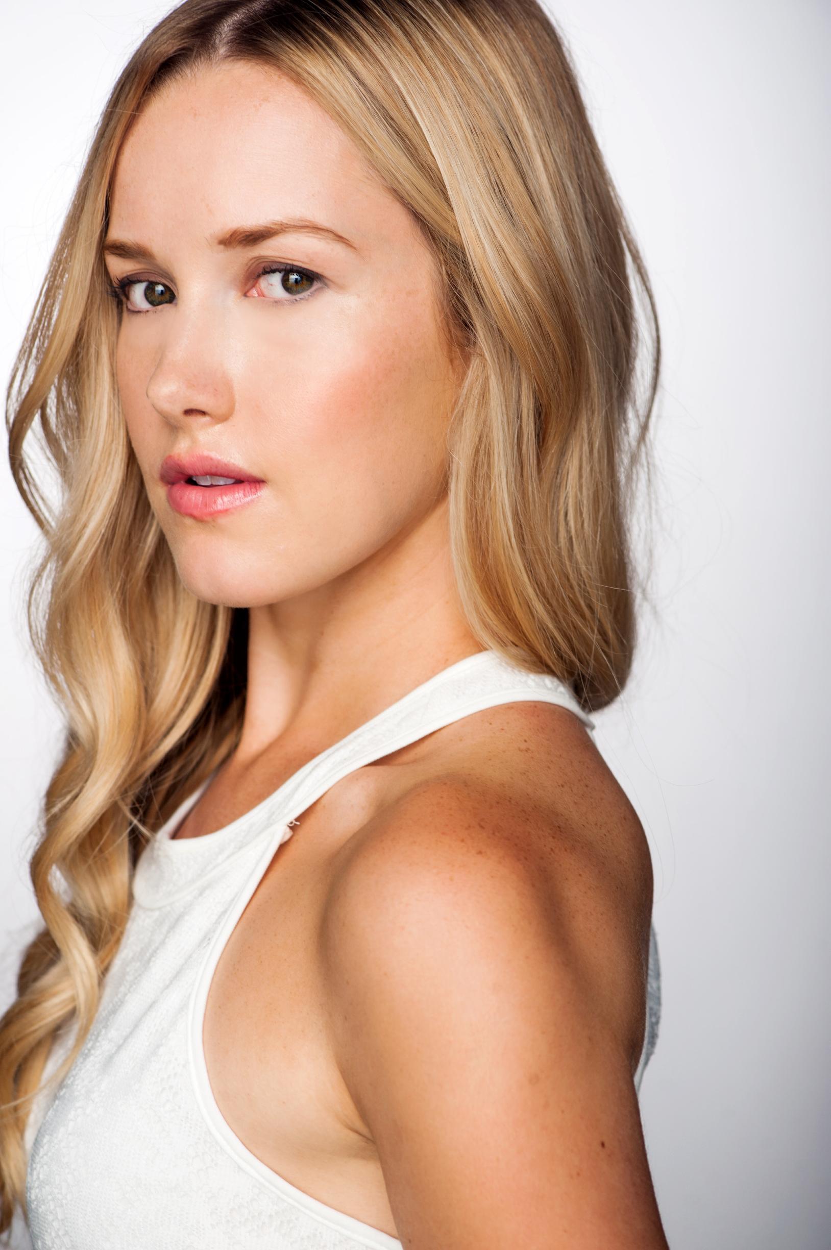 Lily Delamere image
