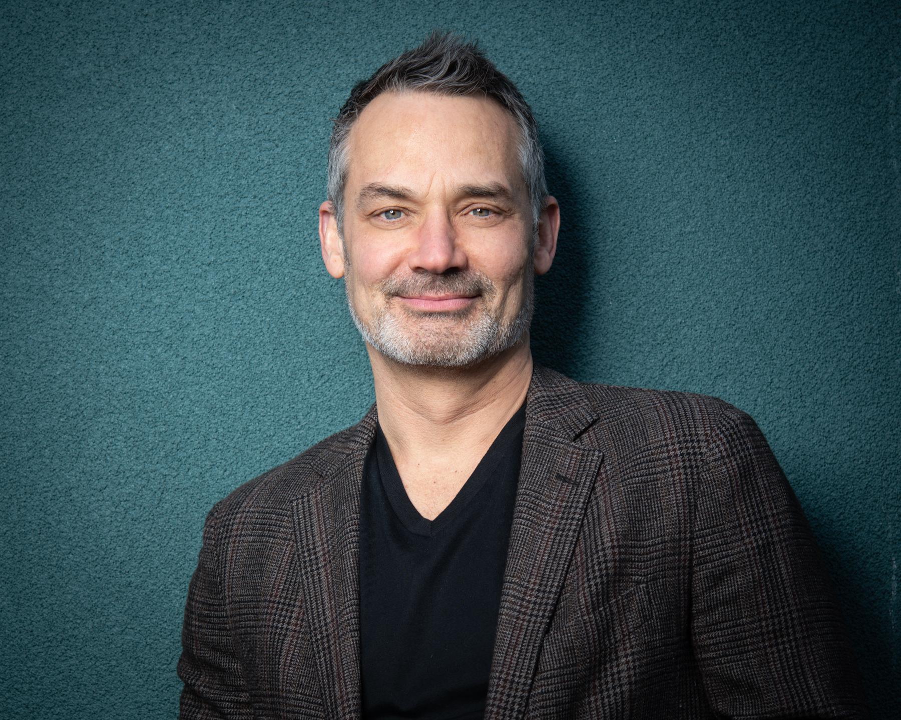 Todd Thomson image