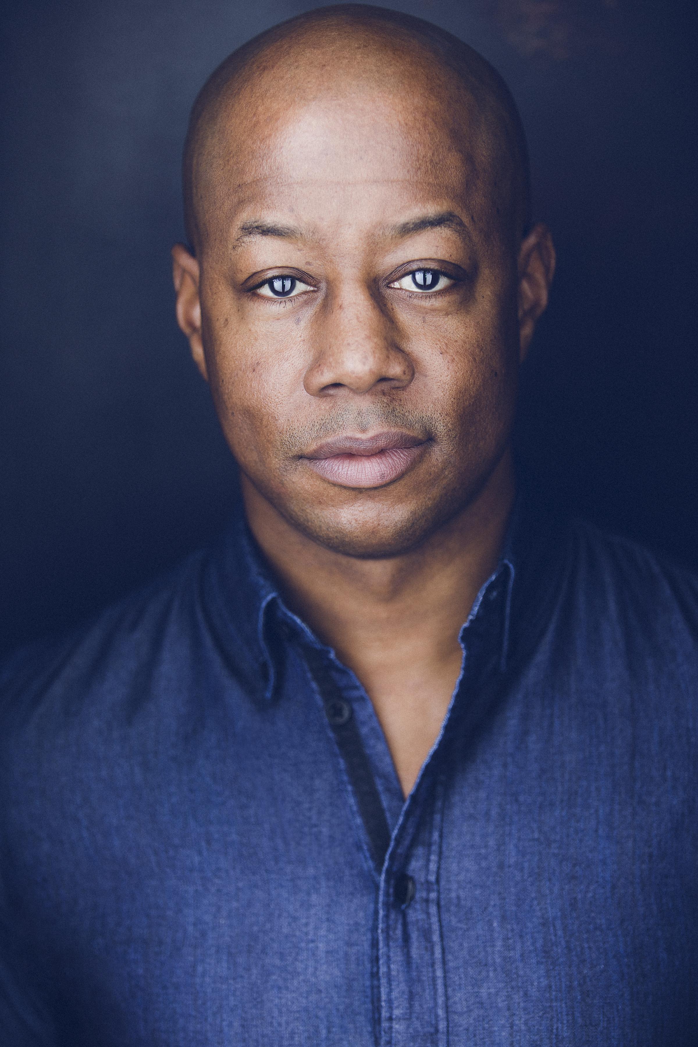Charles Everett image