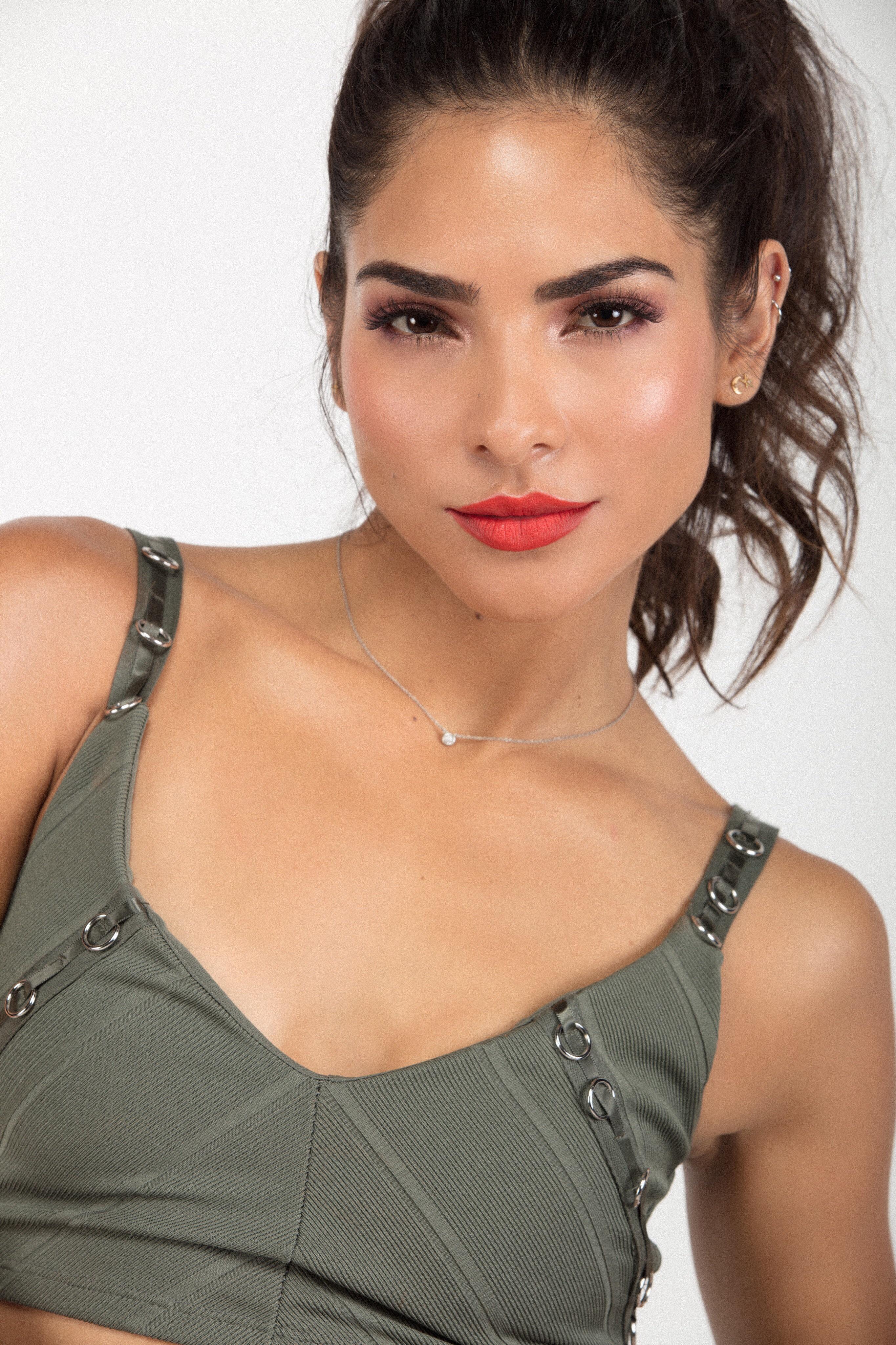 Alejandra Espinoza image