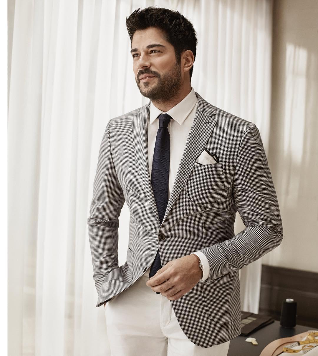 Burak Özçivit image