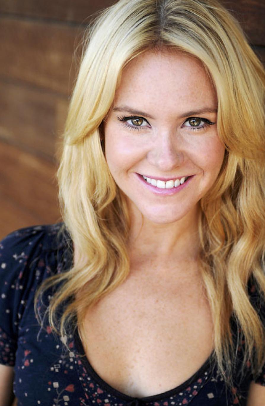 Laura Evans image